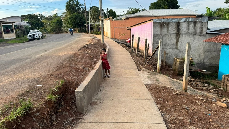 Inauguración de la Construcción de 230 metros lineales de anden.
