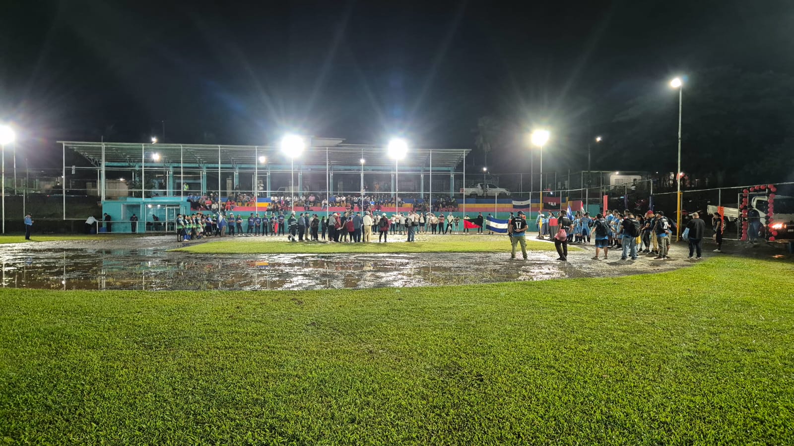 Inauguración de las Luminarias del Estadio de Béisbol Infantil.